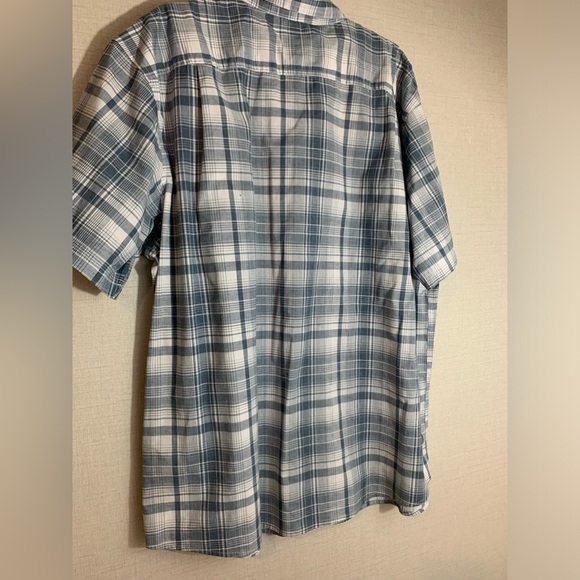 Men’s button up shirt - Picture 4 of 4